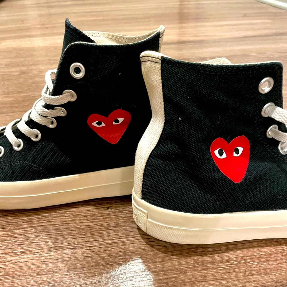 Comme des Garçons x
Chuck Taylor All Star Hi